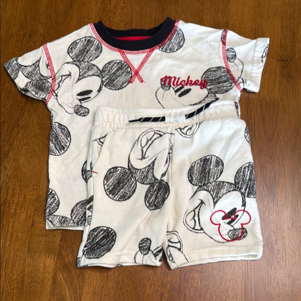 Mickey Mouse Kids - White and Black